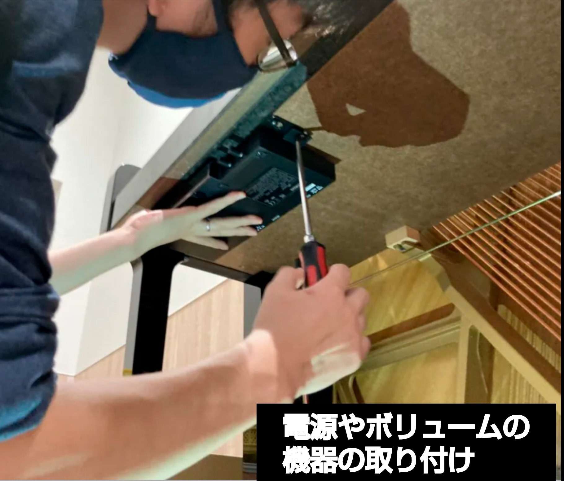 富士市のピアノ教室が生ピアノの消音機能を解説します