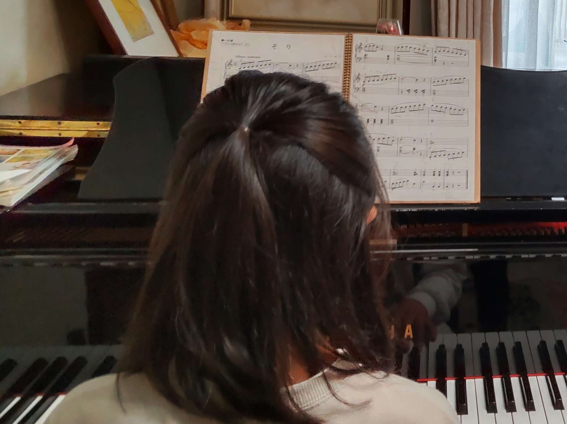 富士市のピアノ教室で大人の魅力をアップ
